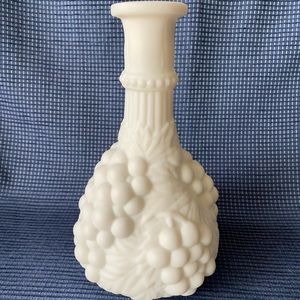 Vintage imperial white milk glass genie bottle
